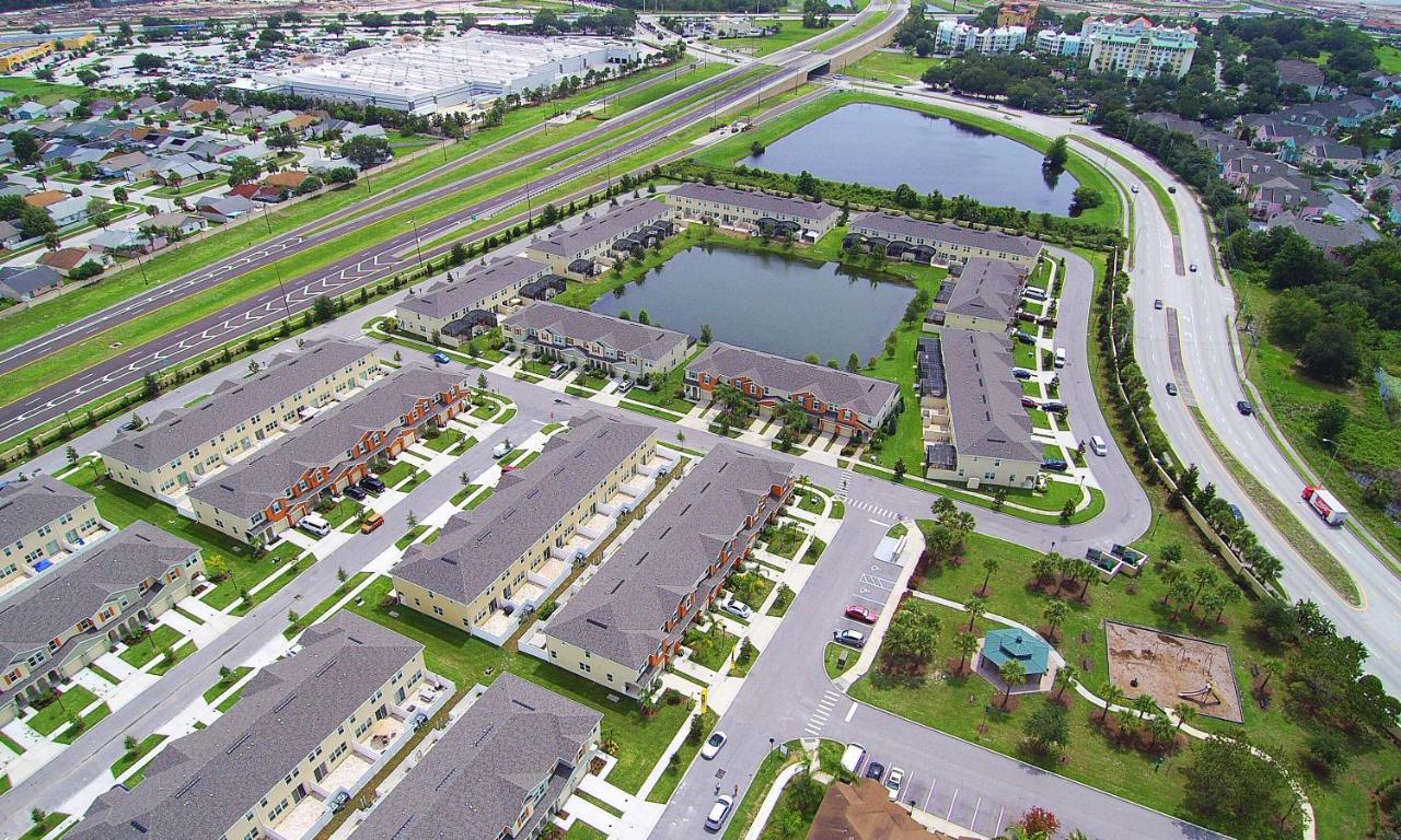 Four Bedrooms Townhome 5161 Kissimmee Exterior photo